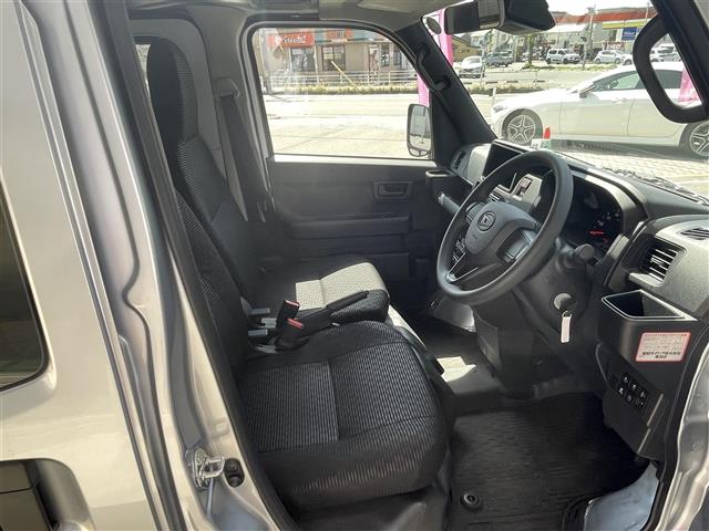 ダイハツ ハイゼットカーゴ ６６０ デラックス R6年 (東海) 99