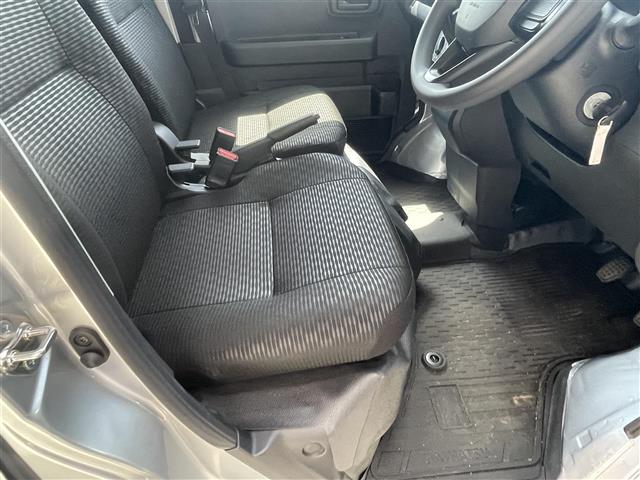 ダイハツ ハイゼットカーゴ ６６０ デラックス R6年 (東海) 99