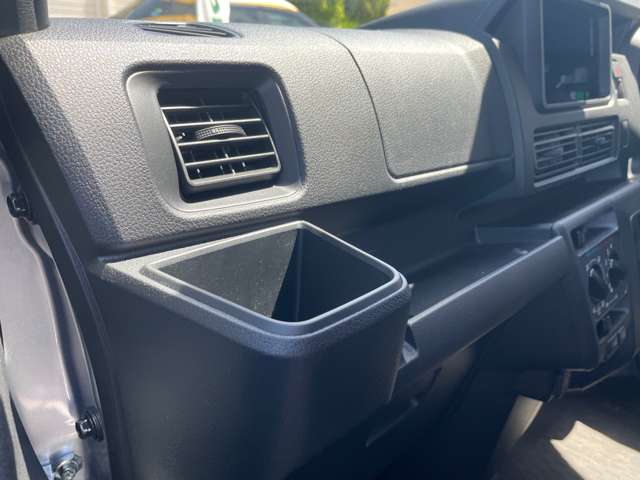 ダイハツ ハイゼットカーゴ ６６０ デラックス R6年 (東海) 99