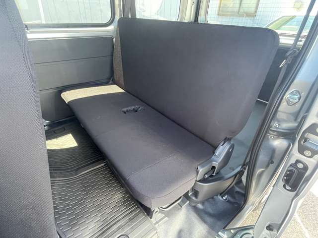 ダイハツ ハイゼットカーゴ ６６０ デラックス R6年 (東海) 99