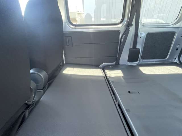 ダイハツ ハイゼットカーゴ ６６０ デラックス R6年 (東海) 99