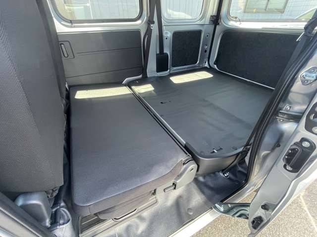 ダイハツ ハイゼットカーゴ ６６０ デラックス R6年 (東海) 99