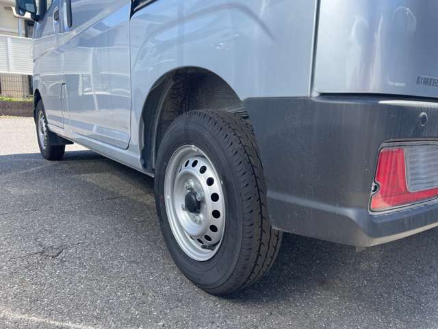 ダイハツ ハイゼットカーゴ ６６０ デラックス R6年 (東海) 99