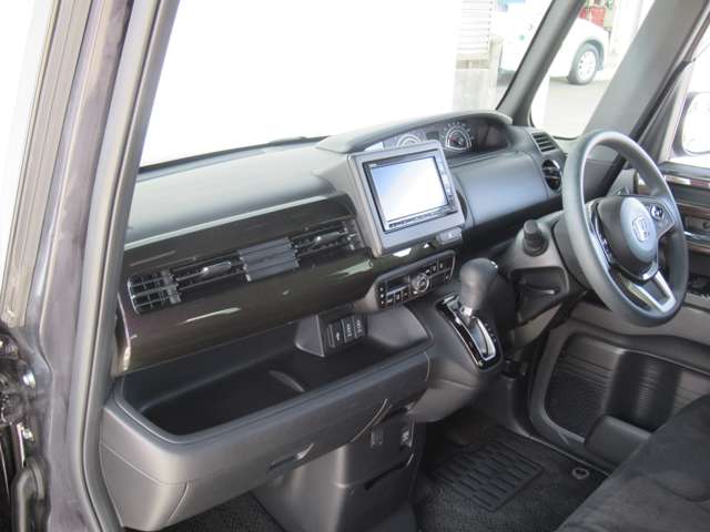 ホンダ Ｎ　ＢＯＸ カスタム ６６０ Ｇ ＥＸ ホンダセンシング R2年 (東北) 99