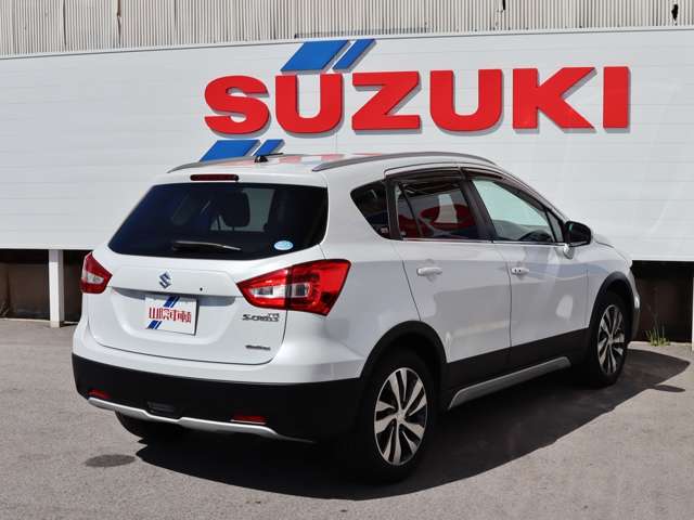 スズキ ＳＸ４　Ｓクロス １．６ ４ＷＤ R2年 (中国) 99