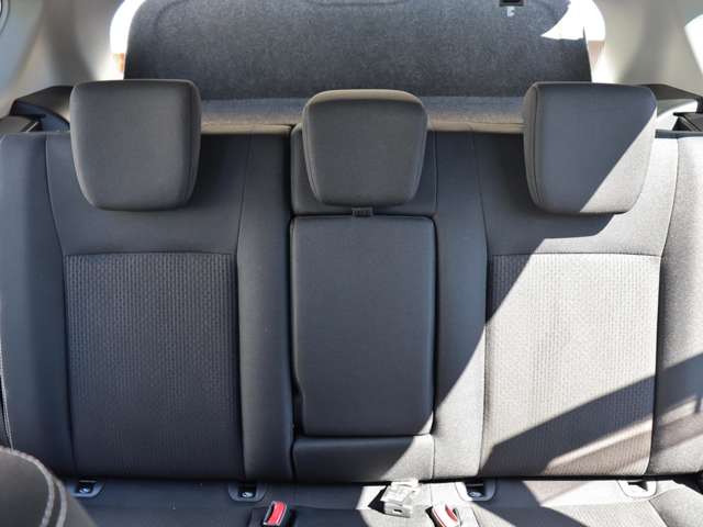 スズキ ＳＸ４　Ｓクロス １．６ ４ＷＤ R2年 (中国) 99