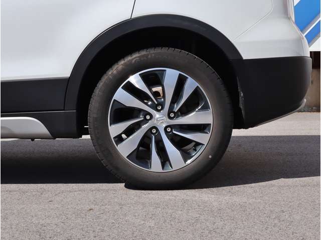 スズキ ＳＸ４　Ｓクロス １．６ ４ＷＤ R2年 (中国) 99