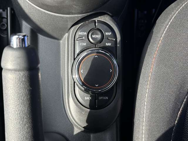 ミニ ミニ クーパーＤ ３ドア R1年 (東北) 99