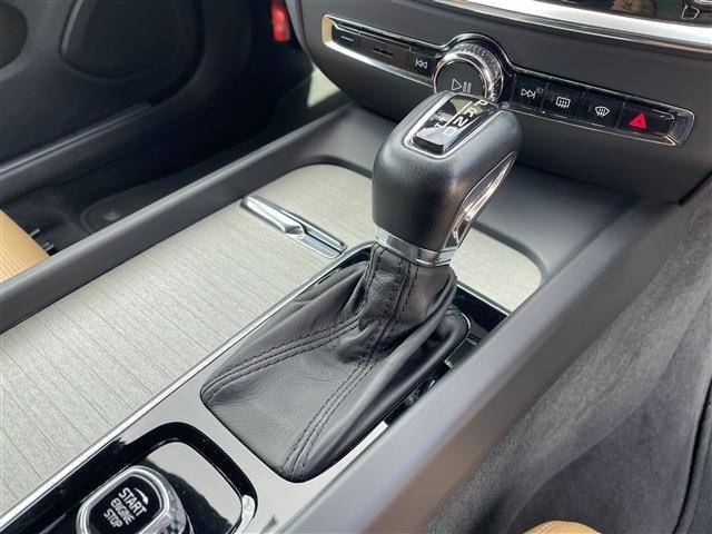 ボルボ Ｖ６０ Ｔ５　インスクリプション R1年 (東北) 99