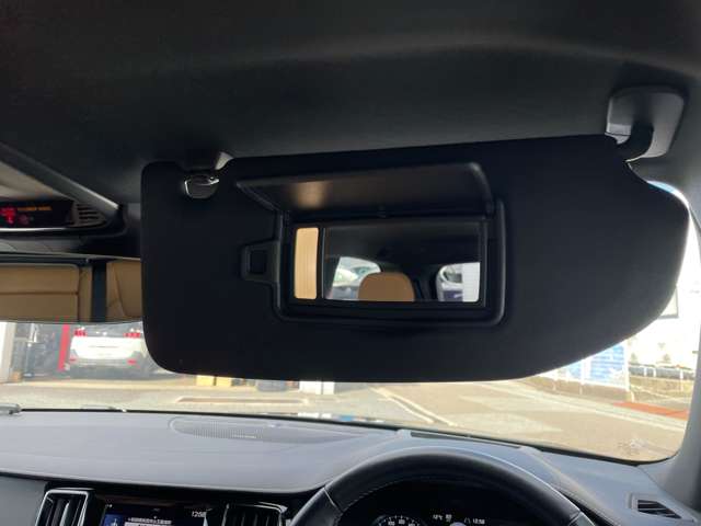 ボルボ Ｖ６０ Ｔ５　インスクリプション R1年 (東北) 99