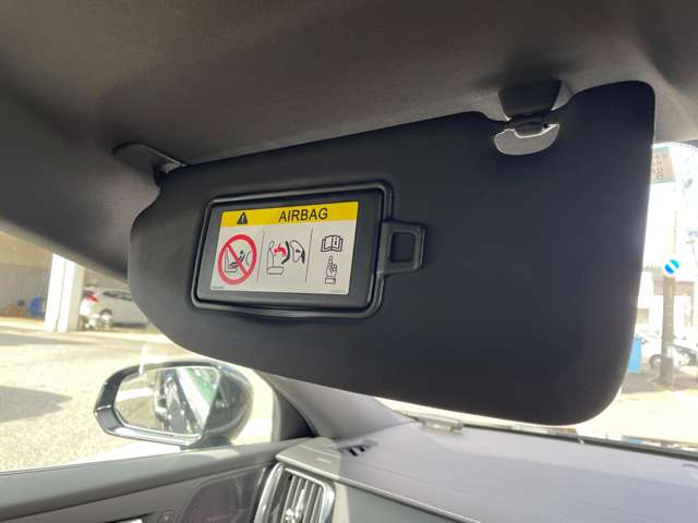 ボルボ Ｖ６０ Ｔ５　インスクリプション R1年 (東北) 99