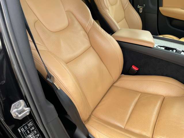 ボルボ Ｖ６０ Ｔ５　インスクリプション R1年 (東北) 99