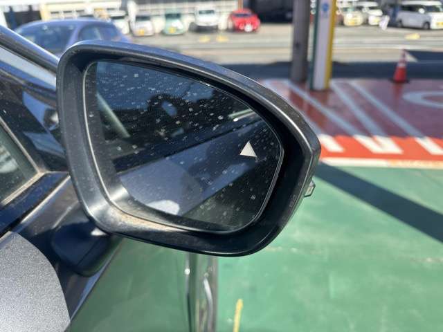 日産 アリア Ｂ６ R4年 (東海) 99