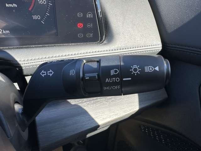 日産 アリア Ｂ６ R4年 (東海) 99