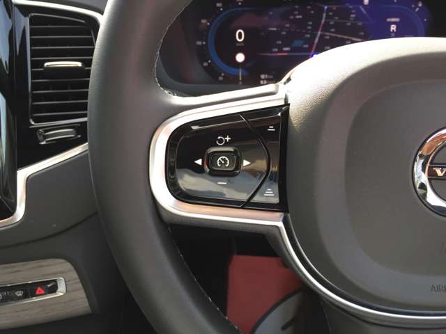 ボルボ ＸＣ９０ リチャージ アルティメット Ｔ８ ＡＷＤ プラグイン ハイブリッド ４ＷＤ R5年 (東海) 99