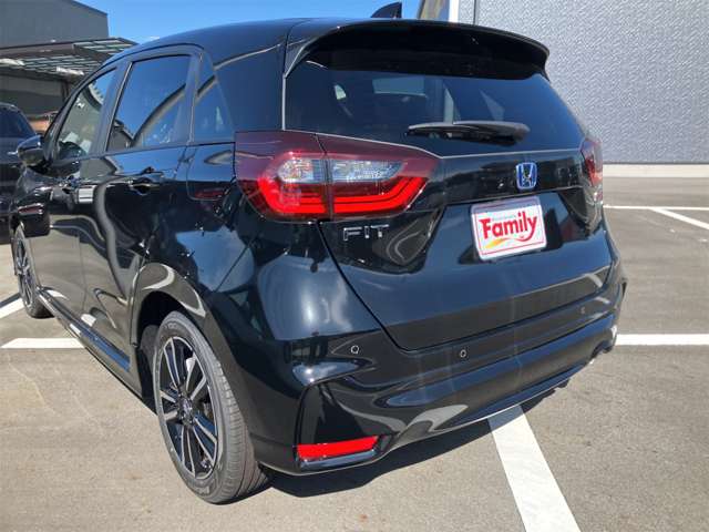 ホンダ フィット　ハイブリッド １．５ Ｅ：ＨＥＶ ＲＳ R6年 (東海) 99