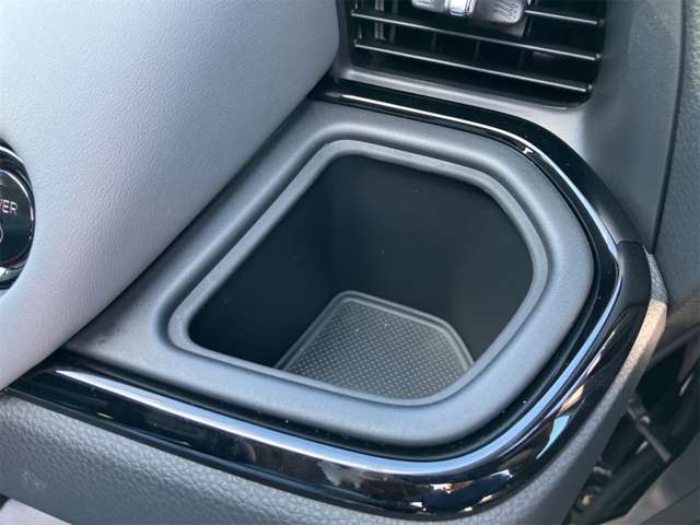 ホンダ フィット　ハイブリッド １．５ Ｅ：ＨＥＶ ＲＳ R6年 (東海) 99