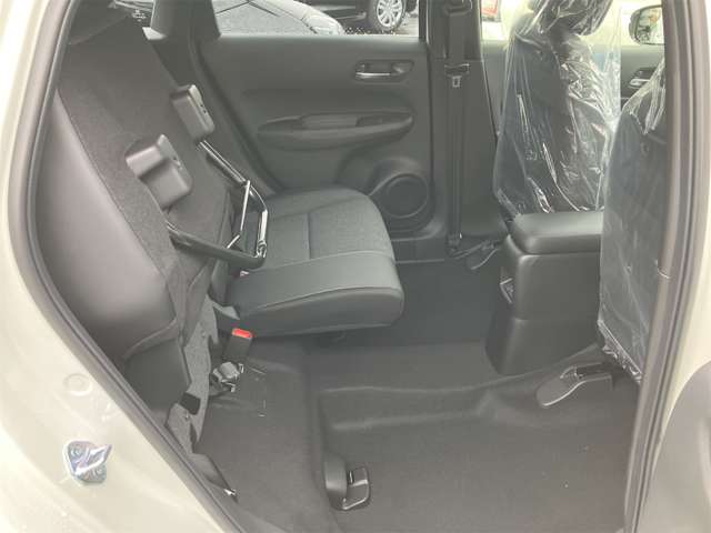 ホンダ フィット　ハイブリッド １．５ Ｅ：ＨＥＶ ホーム R6年 (東海) 99