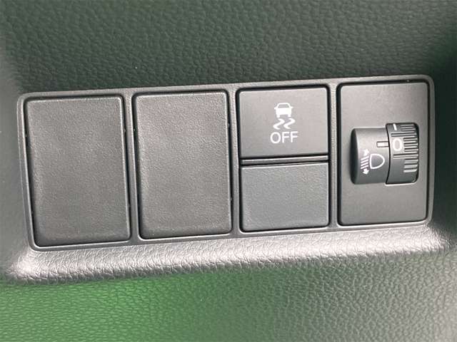 ホンダ フィット　ハイブリッド １．５ Ｅ：ＨＥＶ ホーム R6年 (東海) 99