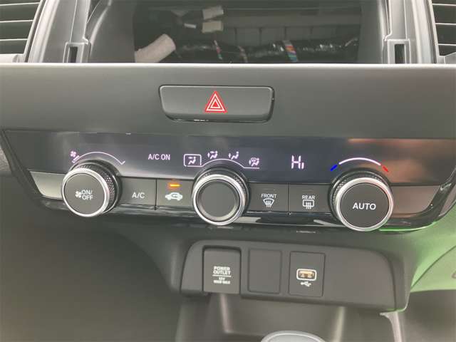 ホンダ フィット　ハイブリッド １．５ Ｅ：ＨＥＶ ホーム R6年 (東海) 99