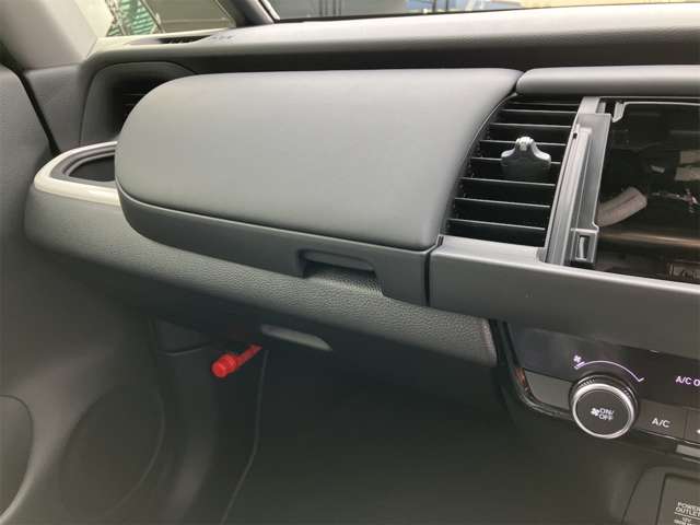 ホンダ フィット　ハイブリッド １．５ Ｅ：ＨＥＶ ホーム R6年 (東海) 99