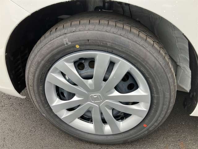 ホンダ フィット　ハイブリッド １．５ Ｅ：ＨＥＶ ホーム R6年 (東海) 99