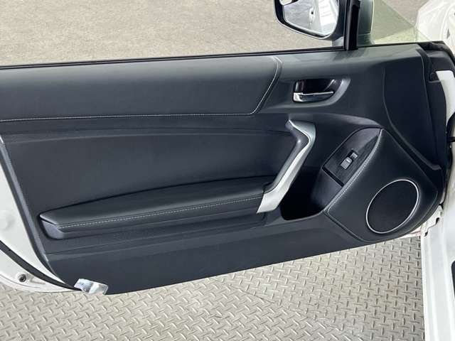 トヨタ ８６ ２．０ ＧＴ H29年 (関東) 99