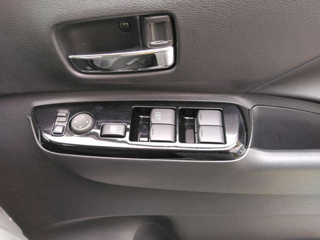 三菱 デリカ　ミニ ６６０ Ｔ プレミアム ４ＷＤ R7年 (関東) 99