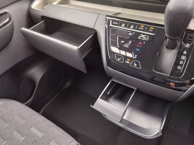 三菱 デリカ　ミニ ６６０ Ｔ プレミアム ４ＷＤ R7年 (関東) 99