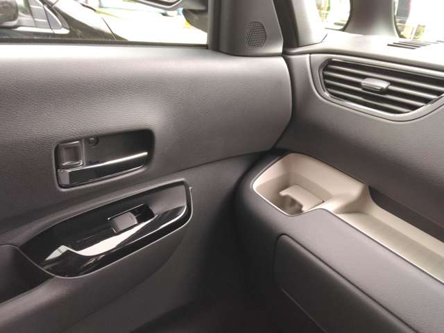 三菱 デリカ　ミニ ６６０ Ｔ プレミアム ４ＷＤ R7年 (関東) 99