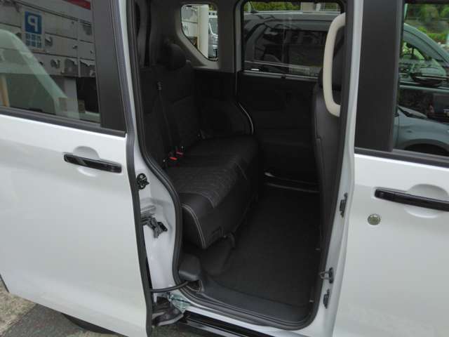 三菱 デリカ　ミニ ６６０ Ｔ プレミアム ４ＷＤ R7年 (関東) 99