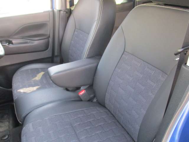 三菱 デリカ　ミニ ６６０ Ｔ プレミアム ４ＷＤ R6年 (中国) 99