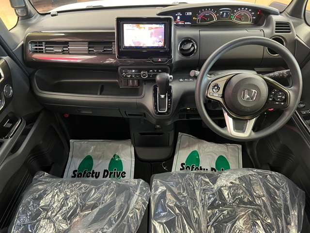 ホンダ Ｎ　ＢＯＸ カスタム ６６０ Ｇ Ｌ ホンダセンシング ４ＷＤ R1年 (北海道) 99