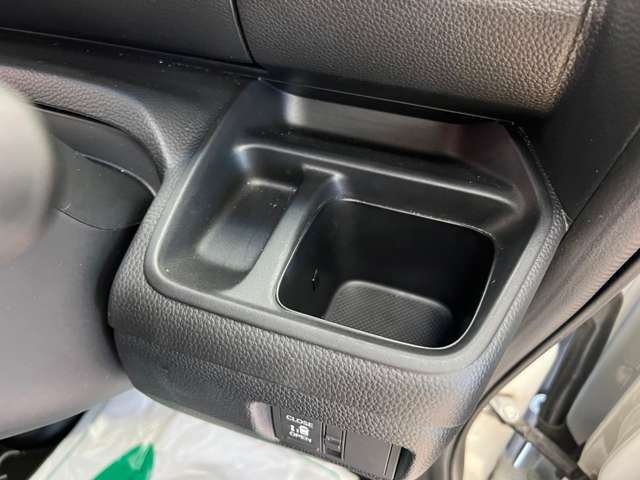 ホンダ Ｎ　ＢＯＸ カスタム ６６０ Ｇ Ｌ ホンダセンシング ４ＷＤ R1年 (北海道) 99