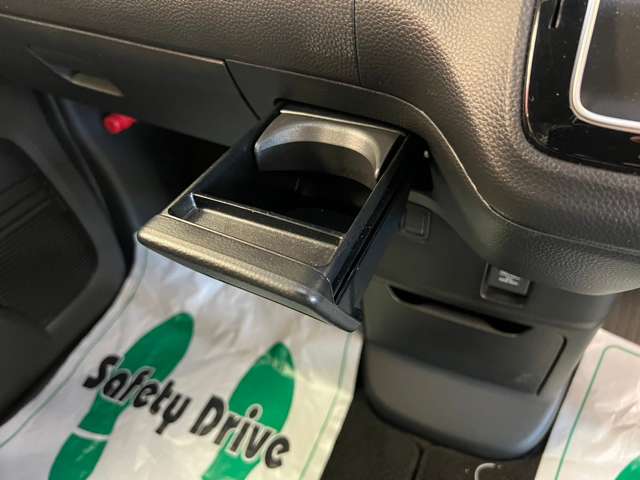 ホンダ Ｎ　ＢＯＸ カスタム ６６０ Ｇ Ｌ ホンダセンシング ４ＷＤ R1年 (北海道) 99