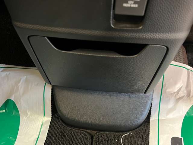 ホンダ Ｎ　ＢＯＸ カスタム ６６０ Ｇ Ｌ ホンダセンシング ４ＷＤ R1年 (北海道) 99