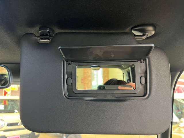 ホンダ Ｎ　ＢＯＸ カスタム ６６０ Ｇ Ｌ ホンダセンシング ４ＷＤ R1年 (北海道) 99