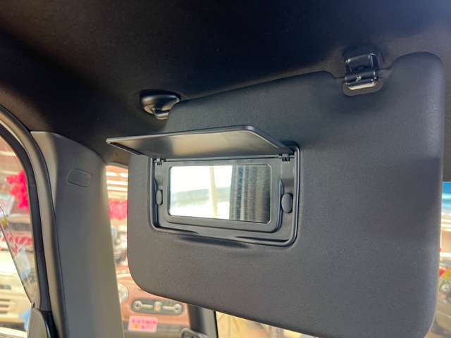 ホンダ Ｎ　ＢＯＸ カスタム ６６０ Ｇ Ｌ ホンダセンシング ４ＷＤ R1年 (北海道) 99