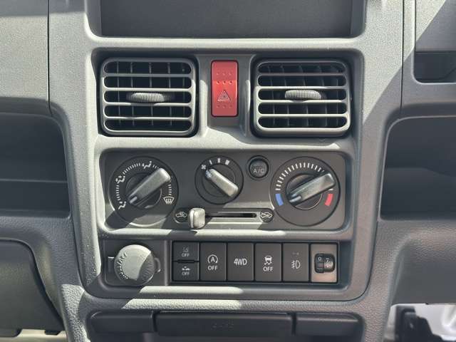 スズキ キャリイトラック ６６０ スーパーキャリイ Ｘリミテッド ３方開 ４ＷＤ R6年 (東海) 99