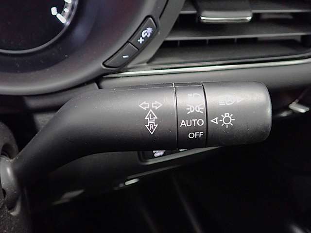 マツダ ＭＡＺＤＡ３　セダン ２．０ ２０Ｓ プロアクティブ R1年 (関東) 99