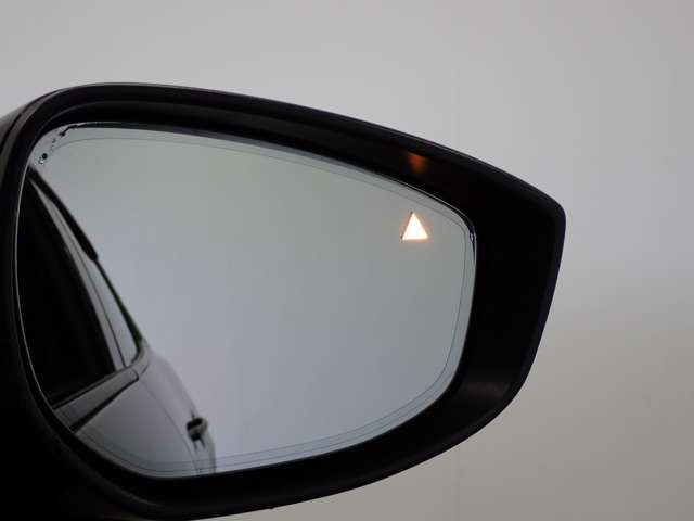 マツダ ＭＡＺＤＡ３　セダン ２．０ ２０Ｓ プロアクティブ R1年 (関東) 99