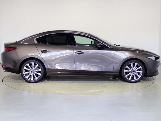 マツダ ＭＡＺＤＡ３　セダン ２．０ ２０Ｓ プロアクティブ R1年 (関東) 99