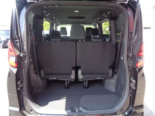 トヨタ ノア １．８ ハイブリッド Ｓ－Ｇ R5年 (中国) 99