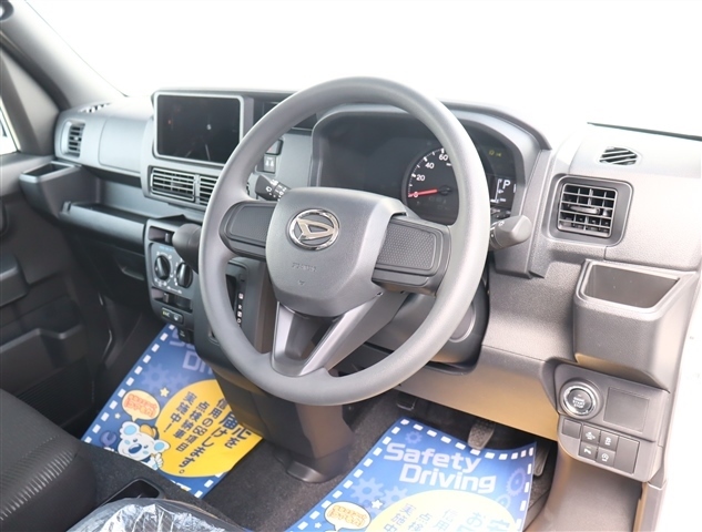 ダイハツ ハイゼットカーゴ ６６０ クルーズターボ R7年 (関東) 99