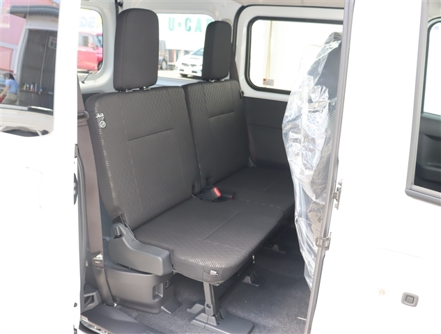 ダイハツ ハイゼットカーゴ ６６０ クルーズターボ R7年 (関東) 99