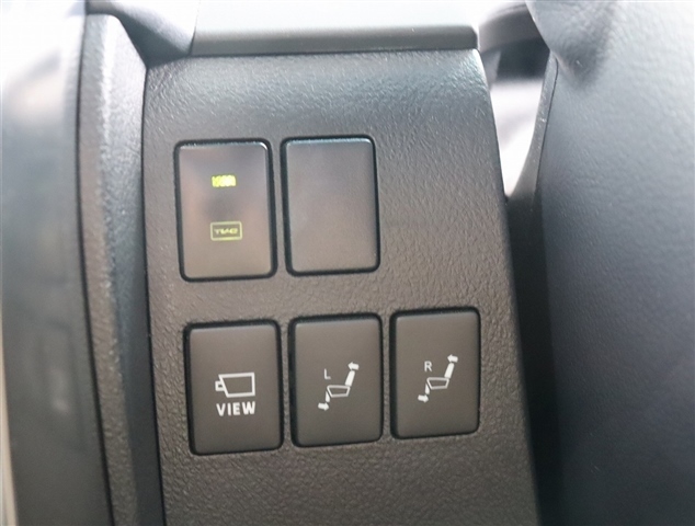 トヨタ ヴェルファイア　ハイブリッド ハイブリッド ２．５ エグゼクティブ ラウンジ Ｚ Ｅ－ＦＯＵＲ ４ＷＤ R1年 (関東) 99