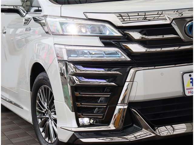 トヨタ ヴェルファイア　ハイブリッド ハイブリッド ２．５ エグゼクティブ ラウンジ Ｚ Ｅ－ＦＯＵＲ ４ＷＤ R1年 (関東) 99