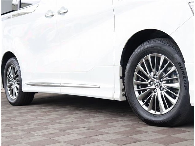 トヨタ ヴェルファイア　ハイブリッド ハイブリッド ２．５ エグゼクティブ ラウンジ Ｚ Ｅ－ＦＯＵＲ ４ＷＤ R1年 (関東) 99