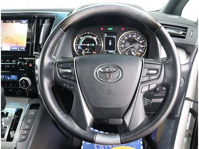 トヨタ ヴェルファイア　ハイブリッド ハイブリッド ２．５ エグゼクティブ ラウンジ Ｚ Ｅ－ＦＯＵＲ ４ＷＤ R1年 (関東) 99