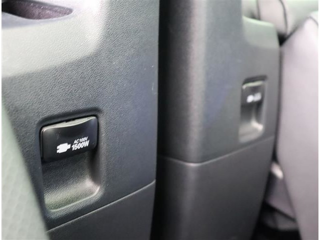 トヨタ ヴェルファイア　ハイブリッド ハイブリッド ２．５ エグゼクティブ ラウンジ Ｚ Ｅ－ＦＯＵＲ ４ＷＤ R1年 (関東) 99